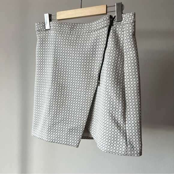 Alice Hope Mini Skirt - Picture 3 of 11